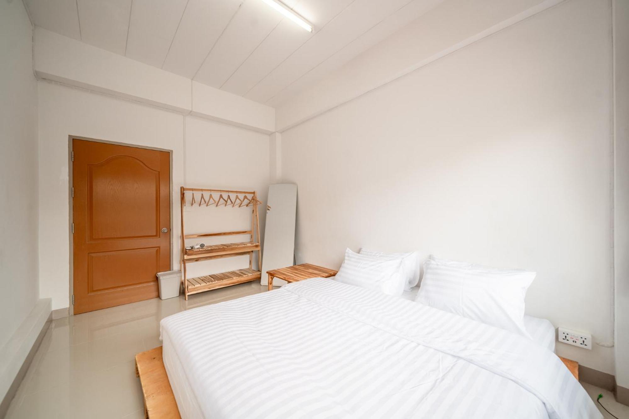 Socialer Coliving & Coworking Space Chiang Mai Eksteriør bilde
